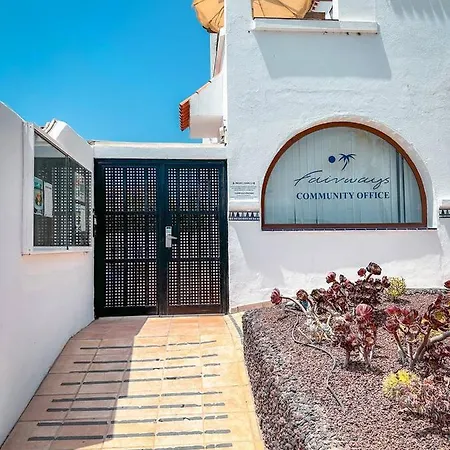 219 - Amarilla Golf 公寓 *